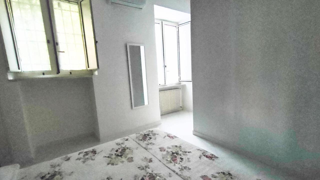 Casa Vacanza "Nonna Matilde" A Meta Di Sorrento, 600Mt Dal Mare, Casa Per 4 Ngoại thất bức ảnh